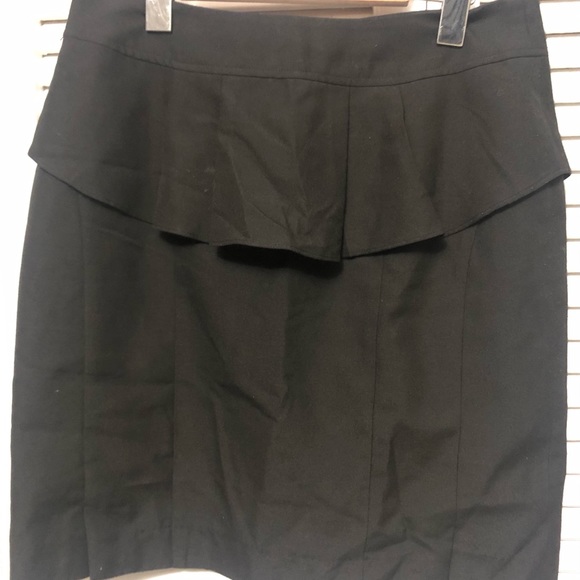 Olive and Oak black peplum skirt. - Picture 2 of 6